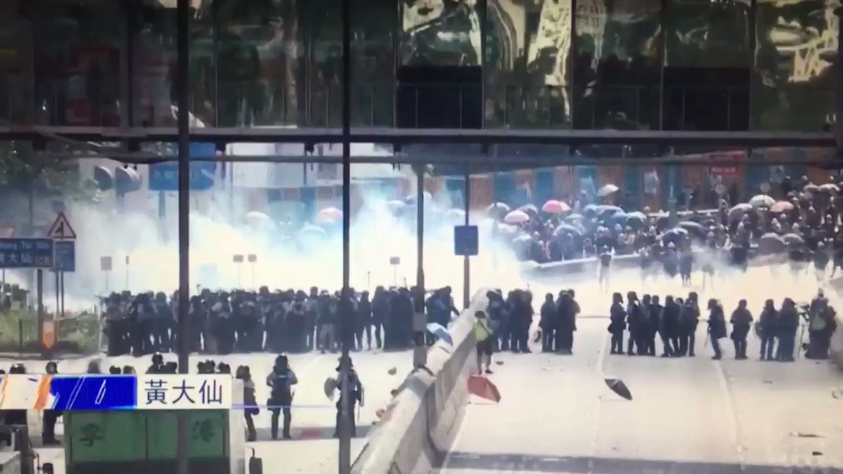 Multiple tear gas had been fired in WongTaiSin, very close to the temple and shopping mall. Friends said they could smell the tear gas even inside the MTR station and inside the mall 