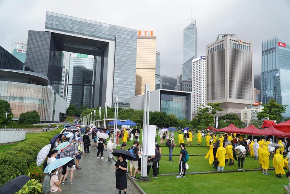 [Tamar Park Strike Rally] A group held a strike rally in Tamar Park this afternoon (1:50 pm)