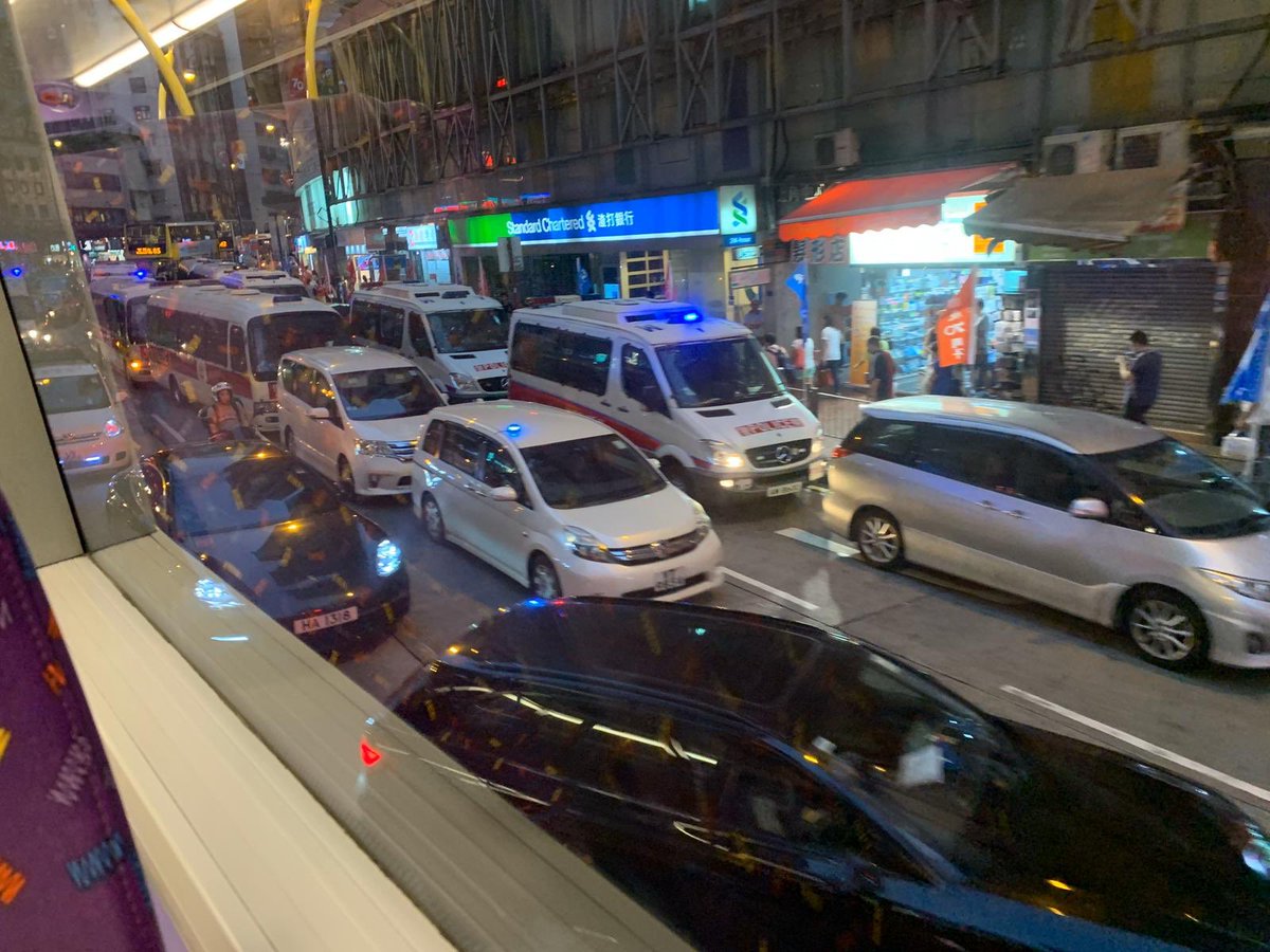 Eyewitness account of a large number of police vehicles in Fortress Hill as clashes are happening in Wanchai, a few stations away. #hongkongprotests 