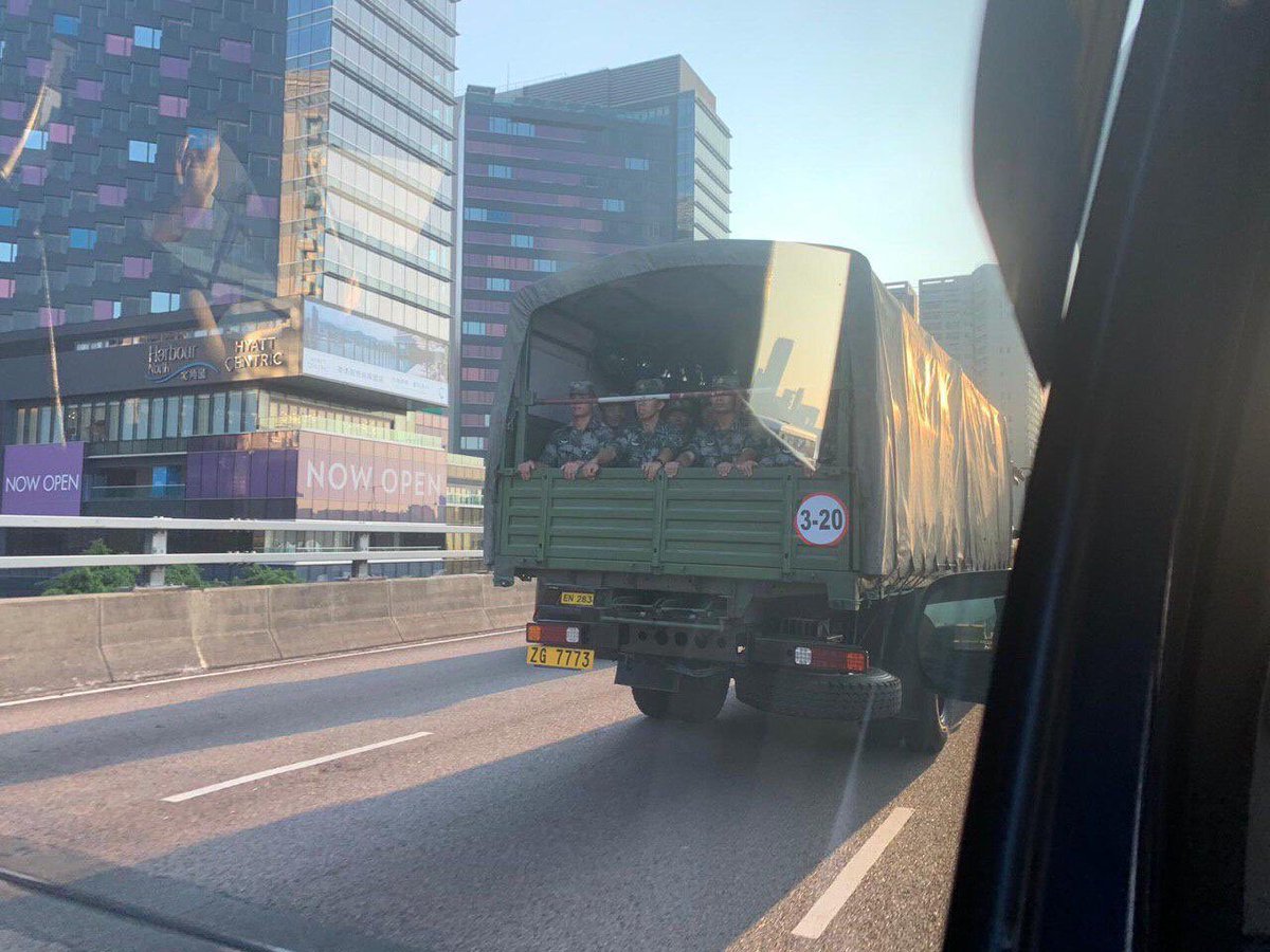 There've been sightings of PLA vehicles soon after the HK govt invoked emergency law. It may be totally innocuous but you'd think at such a sensitive time they'd be confined to barracks. L-Aberdeen Tunnel to Wan Chai R-eastward to Causeway Bay