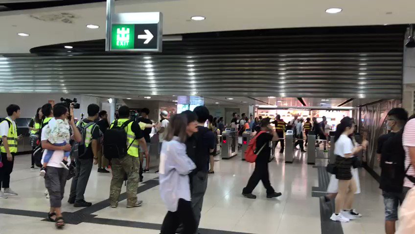 A gate is lowered at Sha Tin MTR station Video: SCMP/Elizabeth Cheung