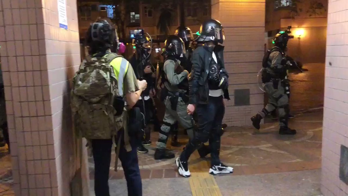 At about 1.30am, police decided to march into Kwong Ming Court, where protesters have fled