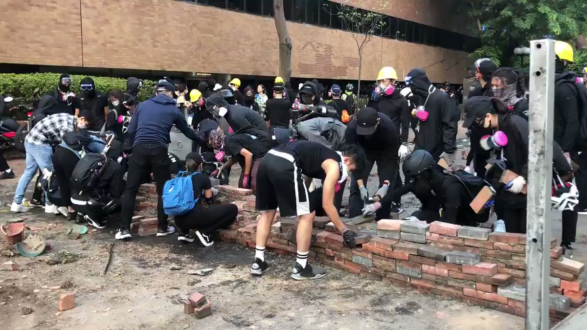 Building brick walls at Polytechnic University in Kowloon